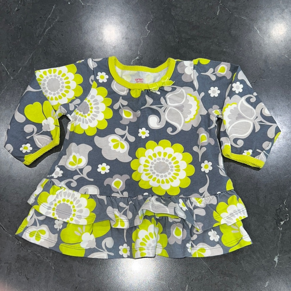 Carter’s Ruffle Top 12M